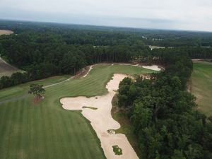 Tobacco Road 2020 11th Aerial Approach